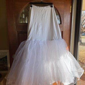 David's Bridal Aline White Slip